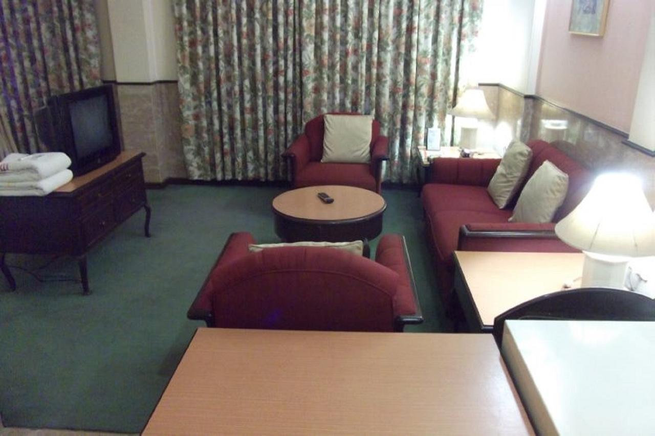 בהבנגאר Hotel Bluehill מראה חיצוני תמונה