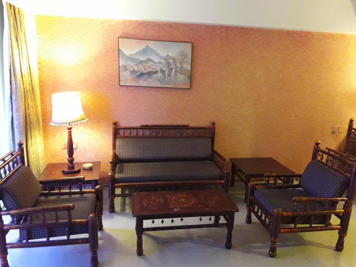 בהבנגאר Hotel Bluehill מראה חיצוני תמונה